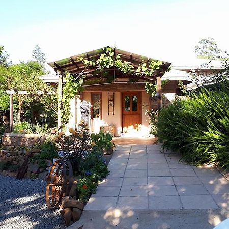 האוויק Country Lane Guesthouse מראה חיצוני תמונה