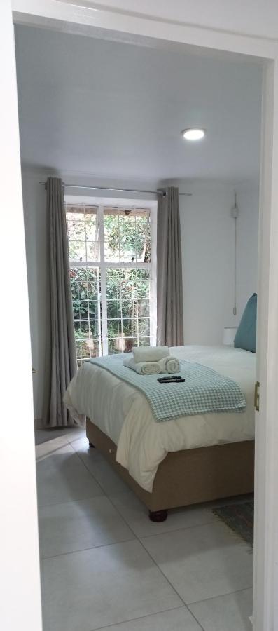 האוויק Country Lane Guesthouse מראה חיצוני תמונה