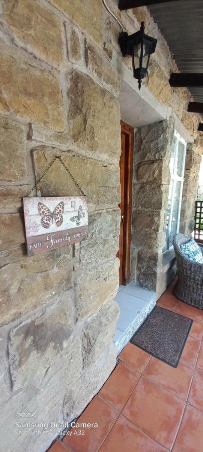 האוויק Country Lane Guesthouse מראה חיצוני תמונה
