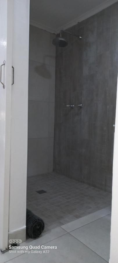 האוויק Country Lane Guesthouse מראה חיצוני תמונה