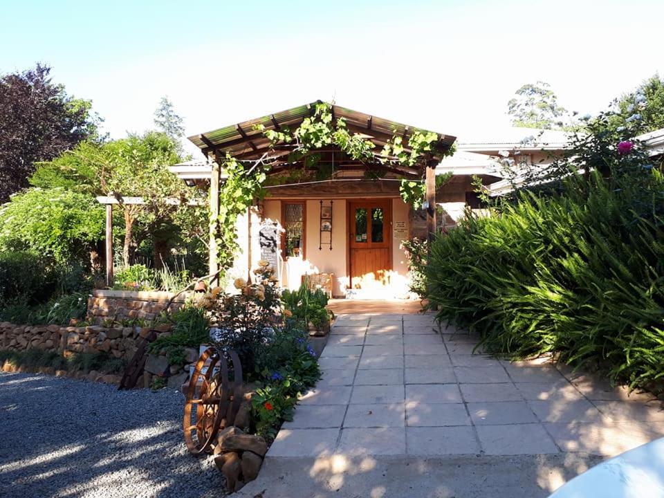 האוויק Country Lane Guesthouse מראה חיצוני תמונה